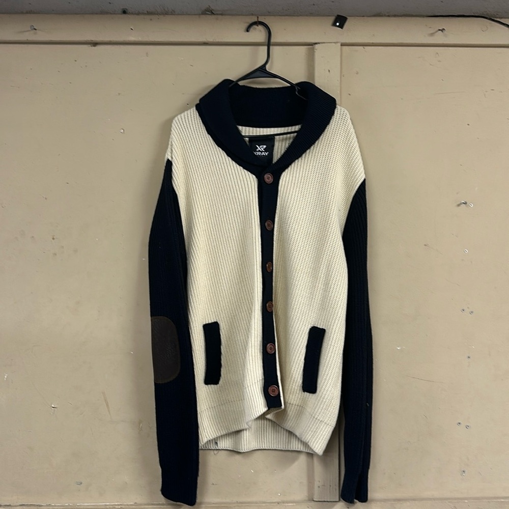 Men’s creams sweater cardigan